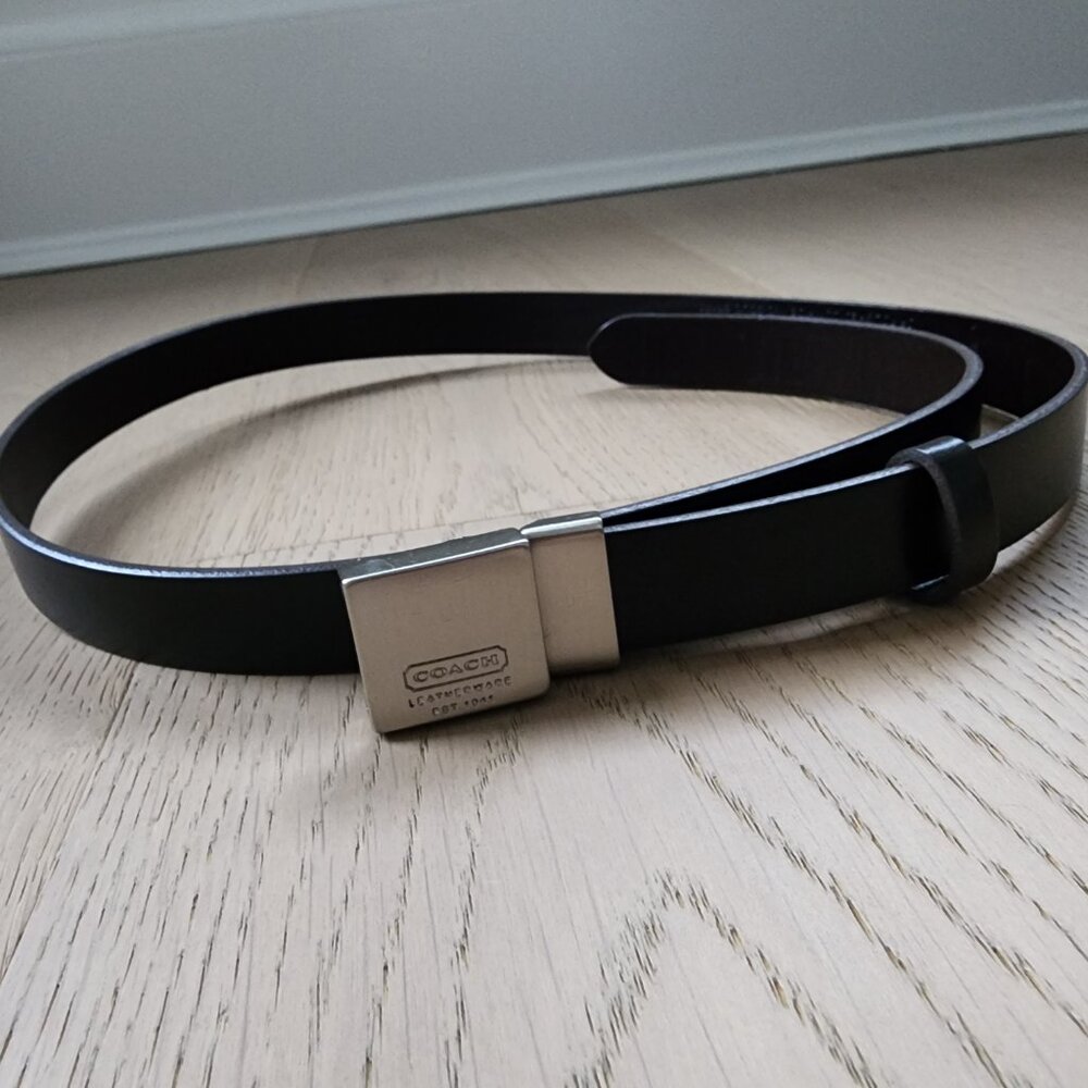 Coach dark brown leather belt
